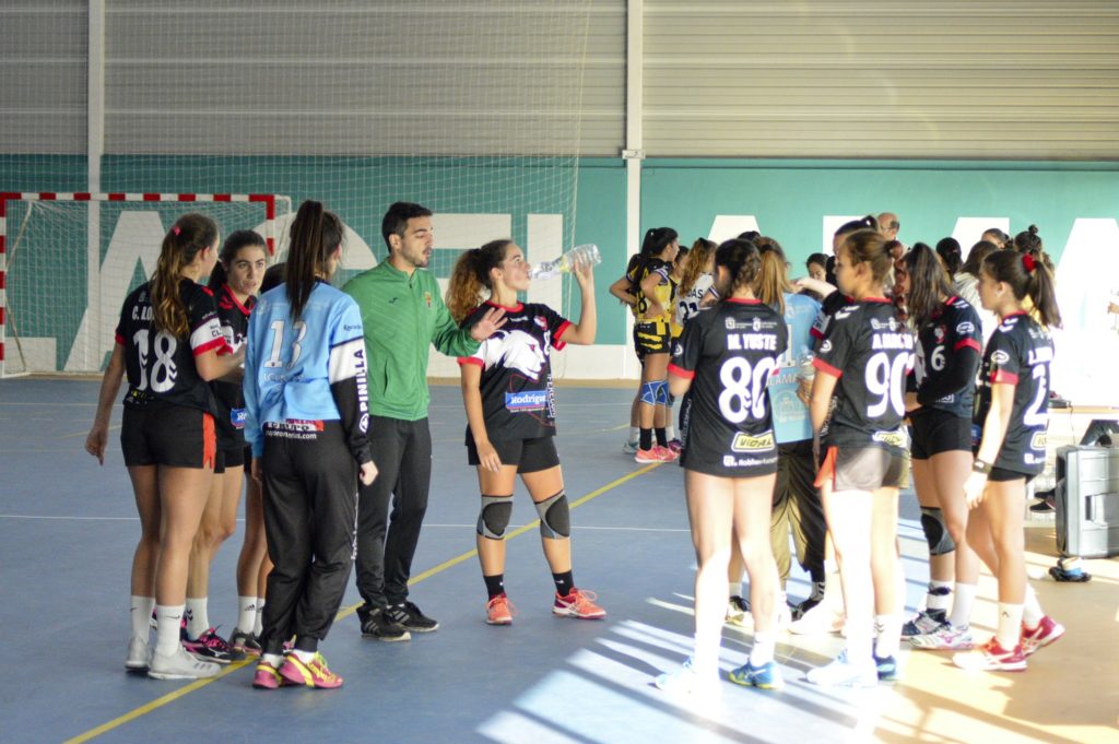 Fotos del partido Juvenil entre el Rodríguez Cleba y Delicias