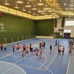 Derbi leonés vibrante: Atlético Paramés y BM Sariegos se reparten los puntos (20-20)