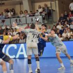 Derrota amarga y despedida con sabor agridulce: el Ademar pierde el derbi y la sexta plaza en el &uacute;ltimo segundo